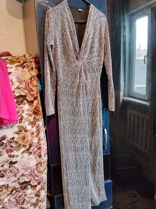 Вечерние платья.