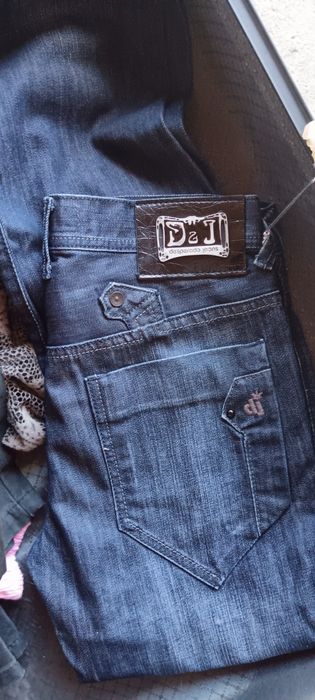 Lot blugi bluze tricouri marfa noua de marca