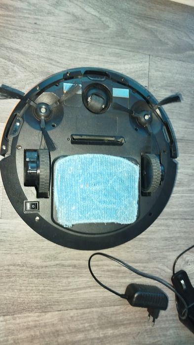 Робот пылесос не робочи