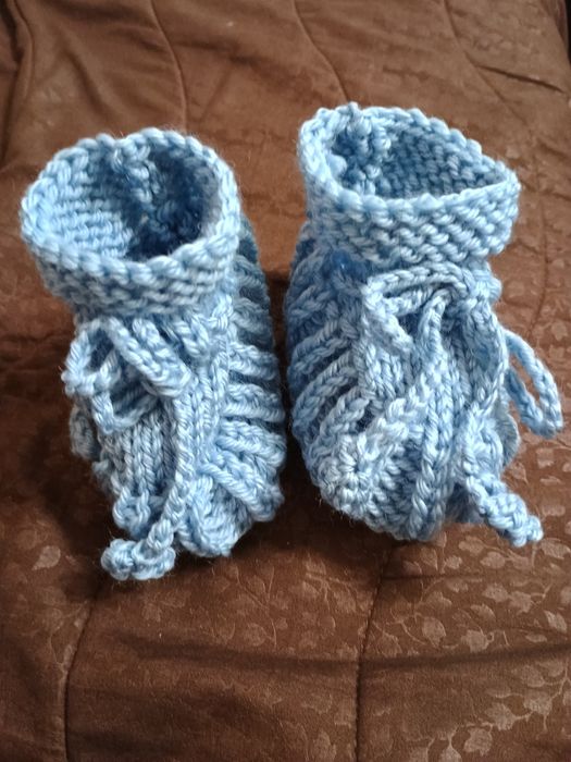 Изработвам бебешки търлъци