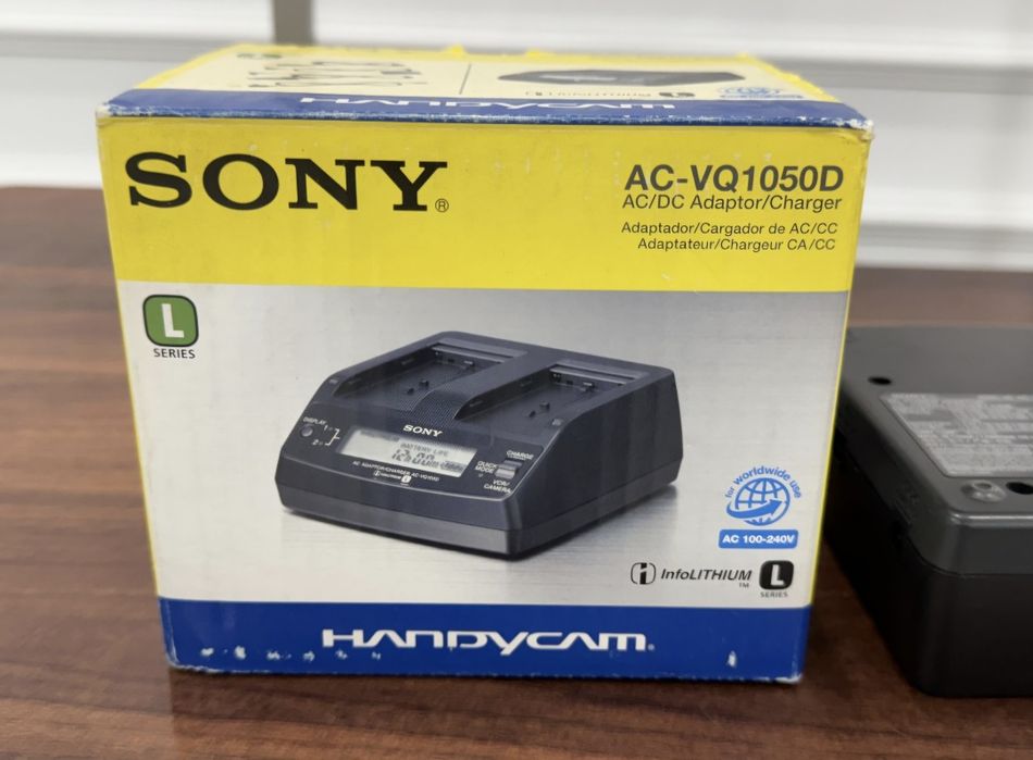 Сони Зарядное устройство  sony