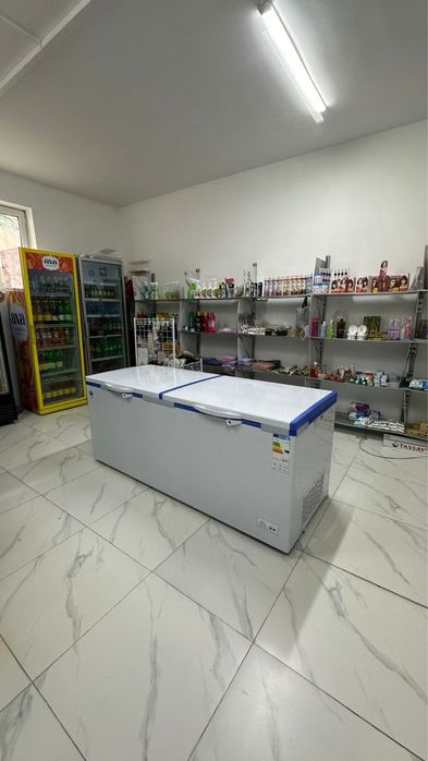 Морозильник почти новый