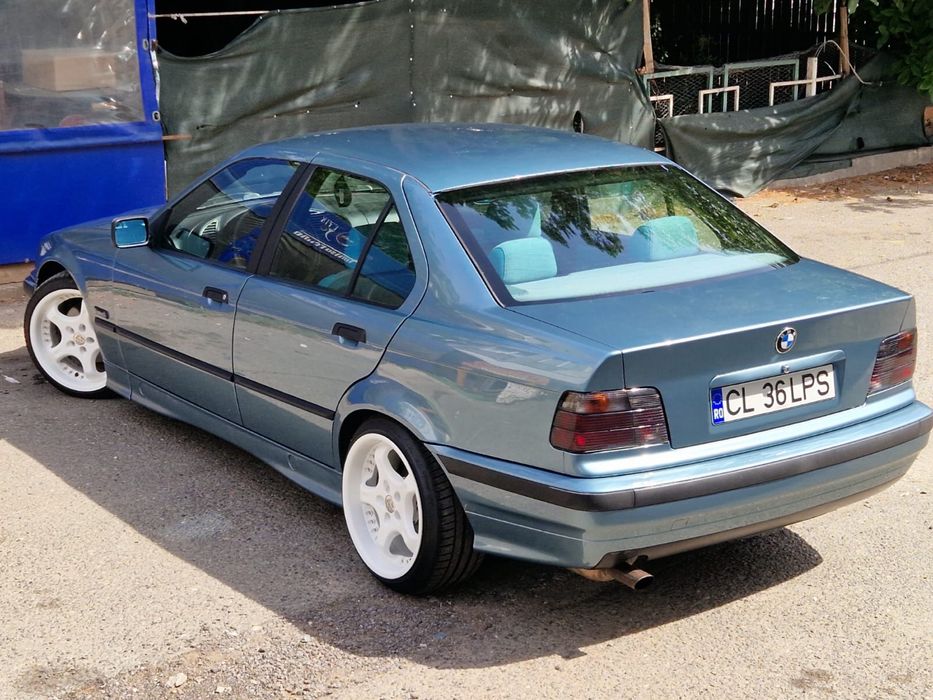 BMW Seria 3 1995 — imagine 3