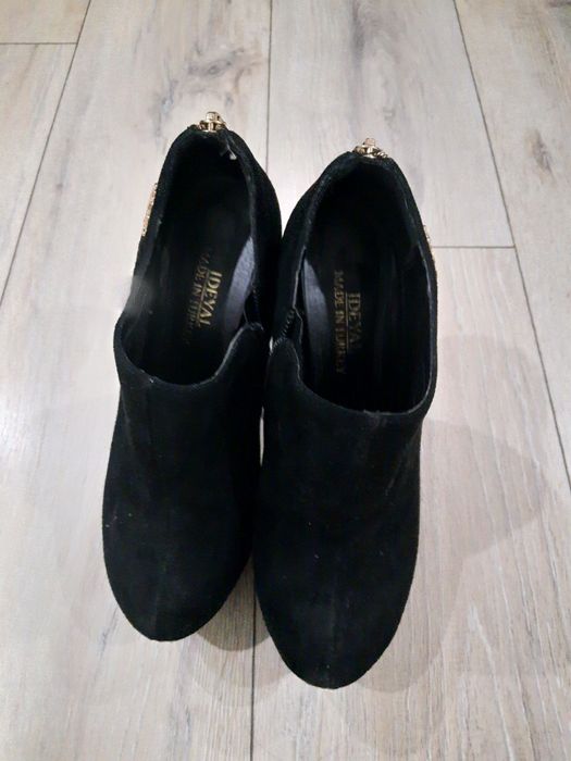 Продам туфли осенние