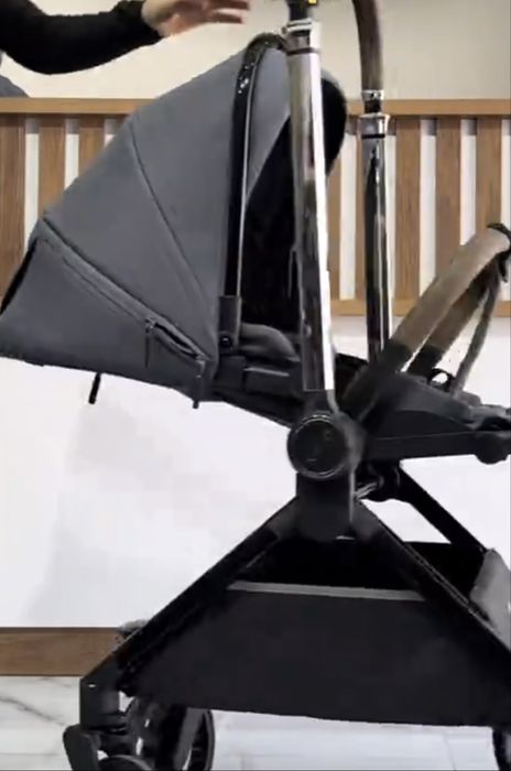 Коляска детская универсальная