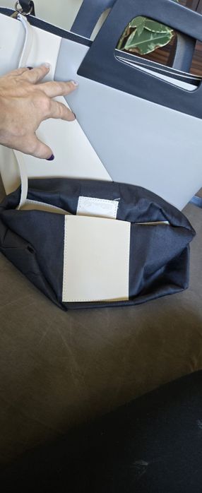 Дамска чанта Vera  130лв.