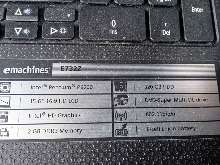 ACER eMachines E732 с Windows 7