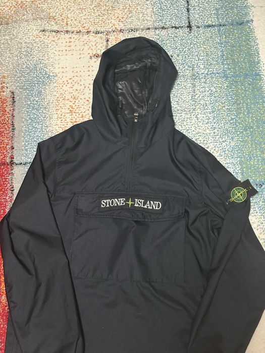 Ветровка на Stone island