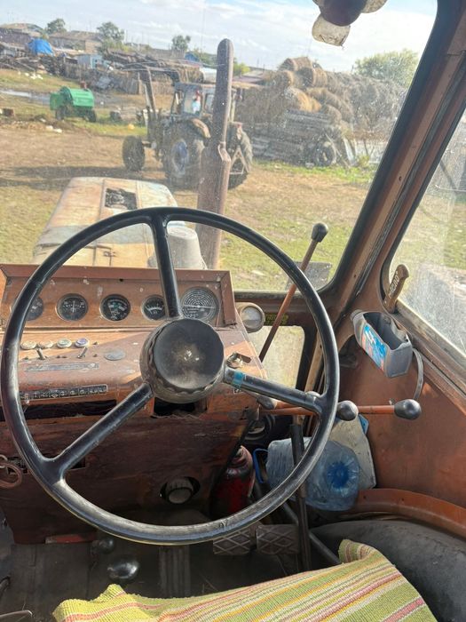 Трактор мтз с прицепом