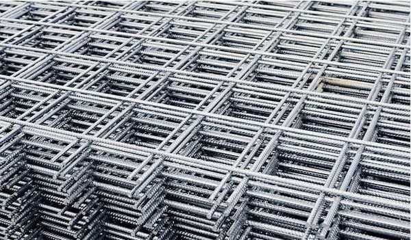 Plasa sudata de armare in panou (plasa de buzau) si Sarma neagra moale