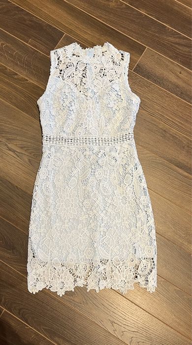 Рокля (като нова)