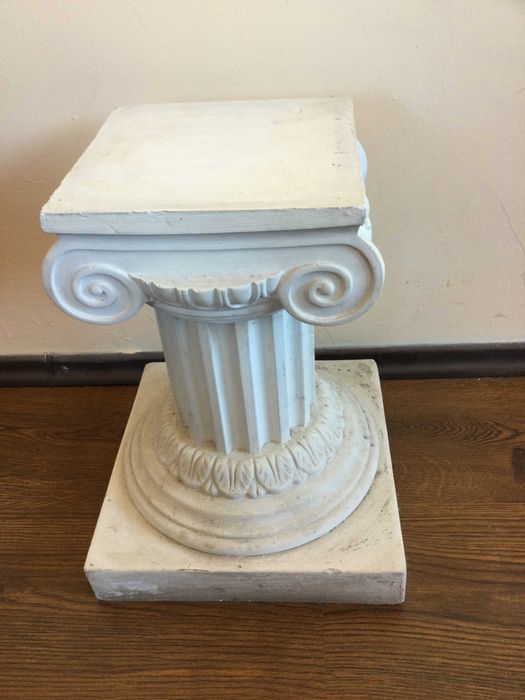 ръчно изработена колекционерска декоративна гръцка гипсова колона / статуя / статуетка / гипсов стълб от Гърция