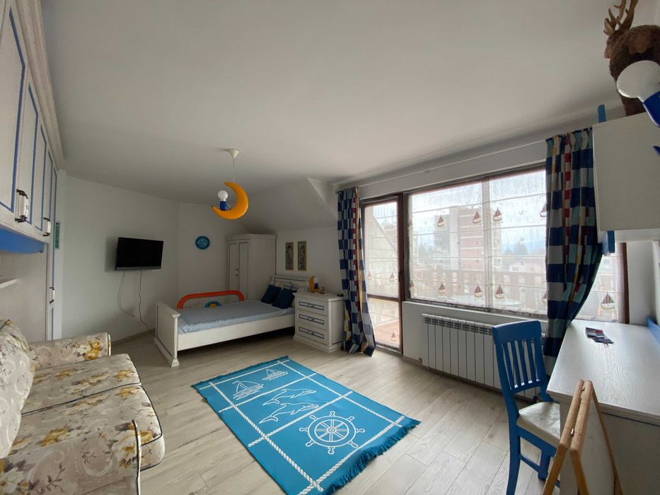 Продава се Многостаен апартамент в Разлог - 222 кв.м за 811 €/кв.м - Снимка #15