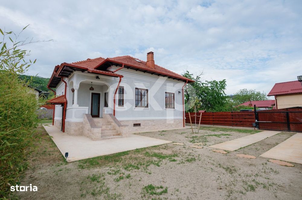 Proprietate exclusivista in Ștefanesti | Incalzire in pardoseala, pom
