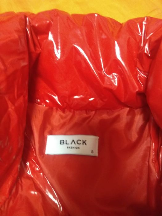 Geaca noua nepurtata