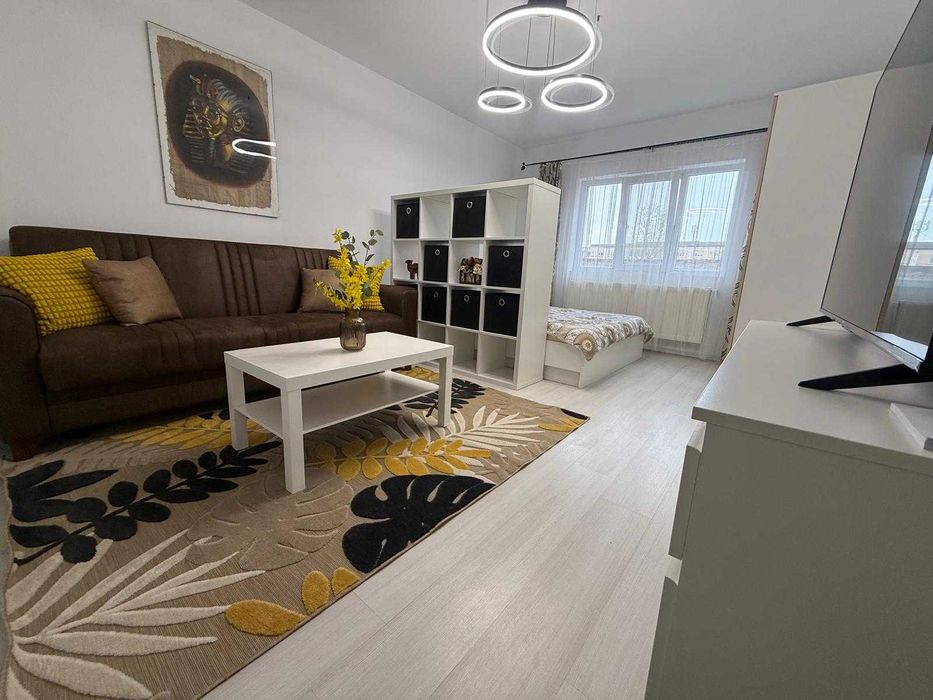 Inchiriez apartament 2 camere.