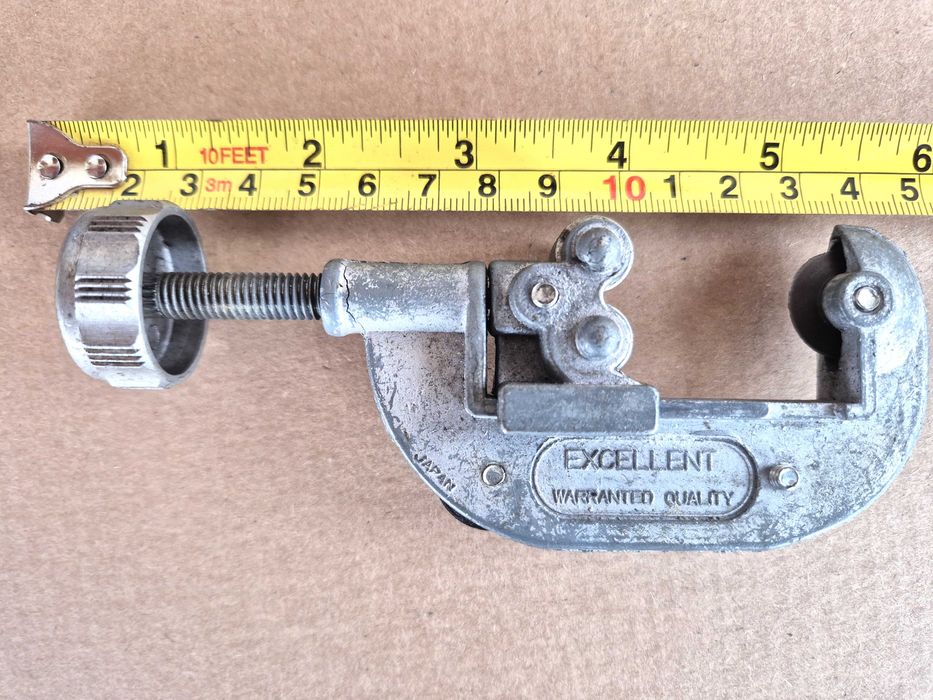 Резач,  кутер,  тръби - японски