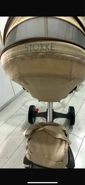 Продам коляску Stokke xplory