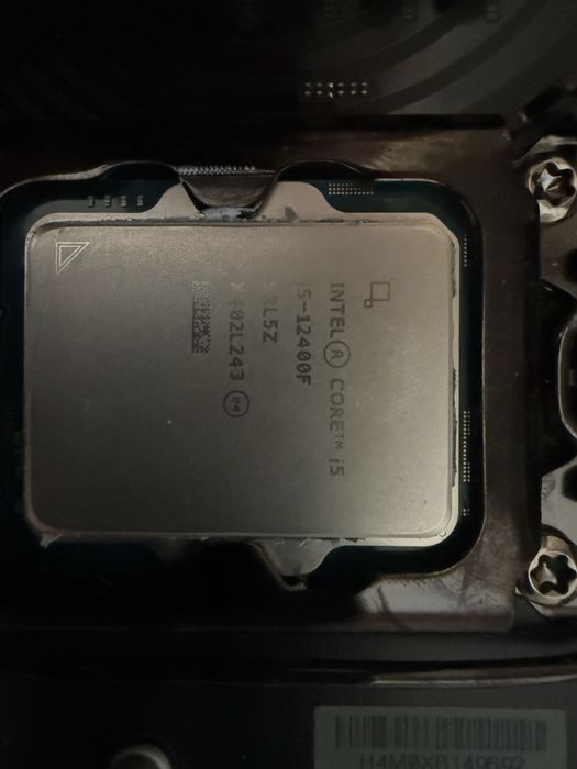 Asrock B760M Riptide + I5 12400F
