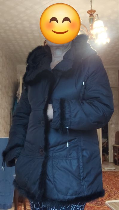 Продам куртки , плащь