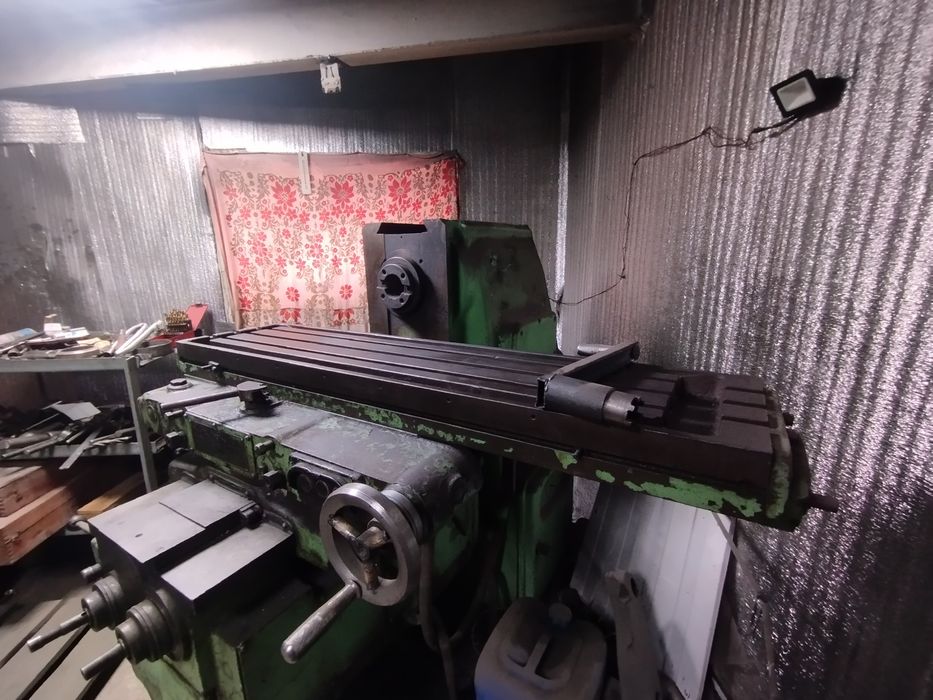 Фрезерный станок