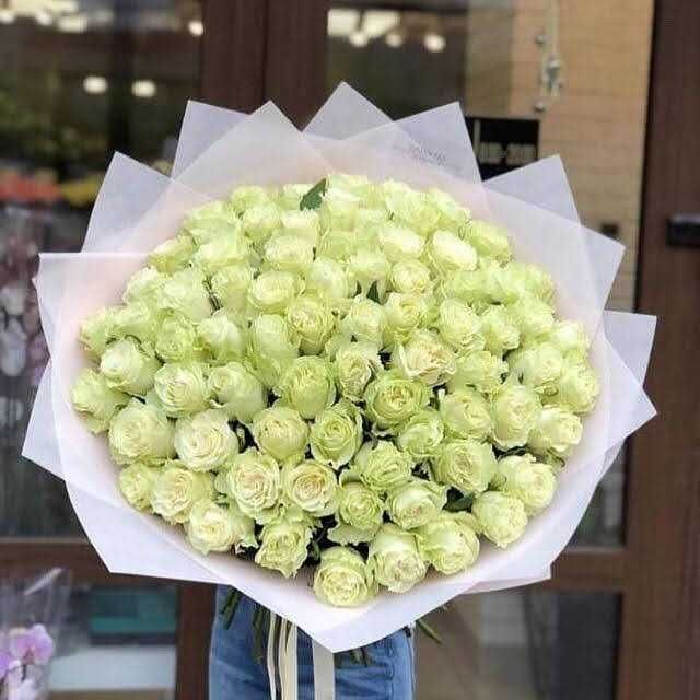 Розы пионы кустовые хризантемы