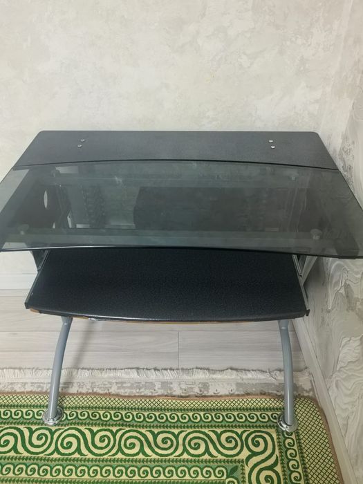 Компютерный стол