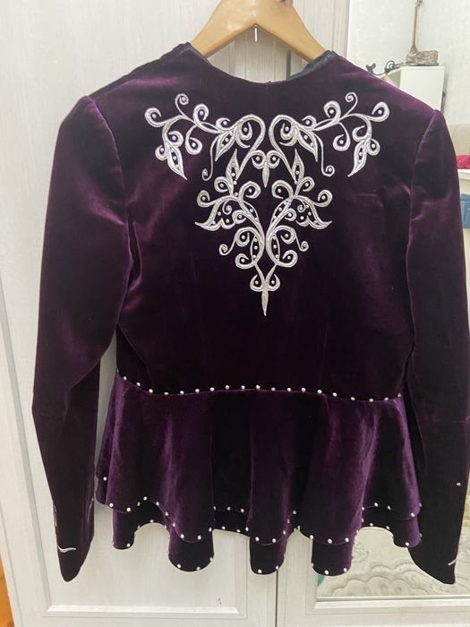 Ұлттық көйлек кәжекеймен