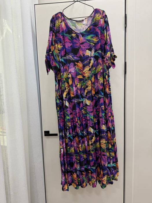 Продам женскую одежду большого размера