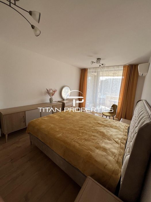 Продава се Тристаен апартамент в Варна, Център - 150 кв.м за 4394 €/кв.м - Снимка #4