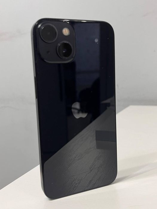 продам iphone 13