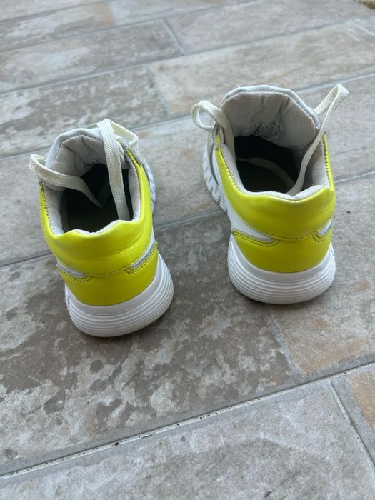 Adidasi copii Guess