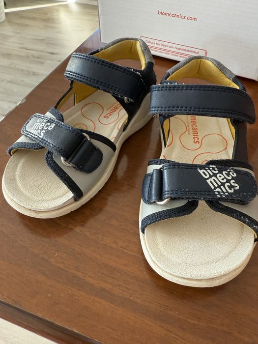 Обувки Biomecanics 25