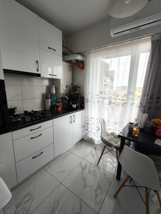 Proprietar vând apartament in cartier Titanul Nou