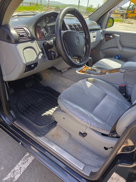 Продавам Мерцедес ML 270 cdi.2005г.