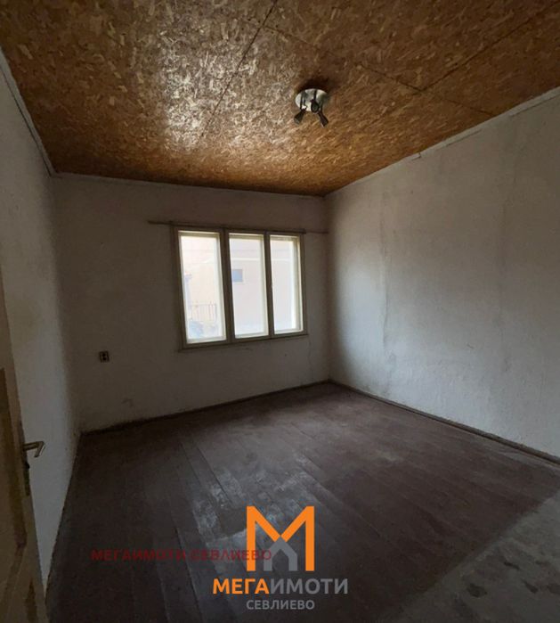 Продава се Къща в Севлиево - 206 кв.м за 186 €/кв.м - Снимка #13