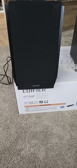 Тонколони Edifier R1700BTS  2.0 66W