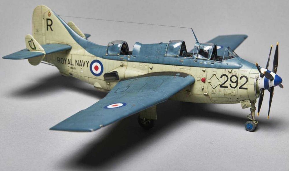 Сборная модель самолета Фэйри Ганнет (NOVO, СССР, 1/72)