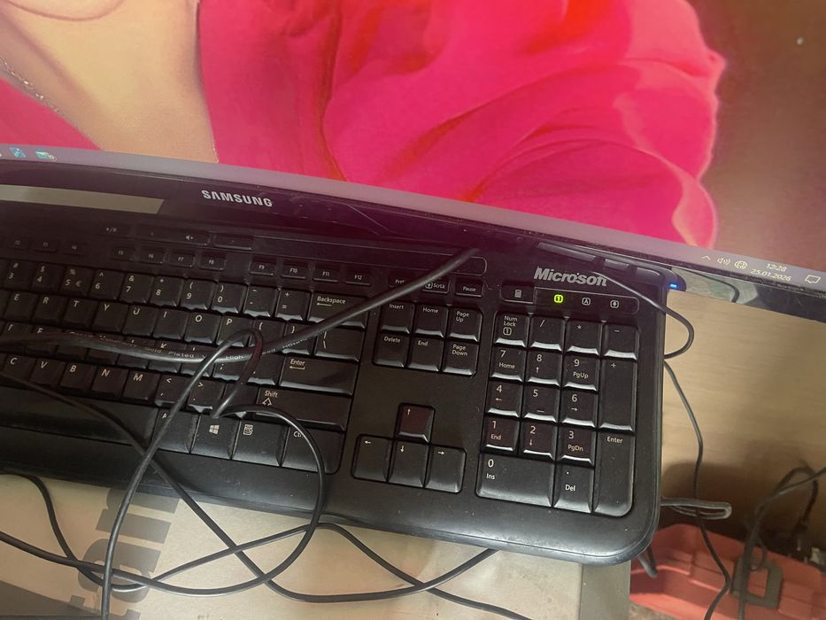 Sistem  PC  ca  nou unitate Deel  generatie 7 monitor led curbatr  Sam