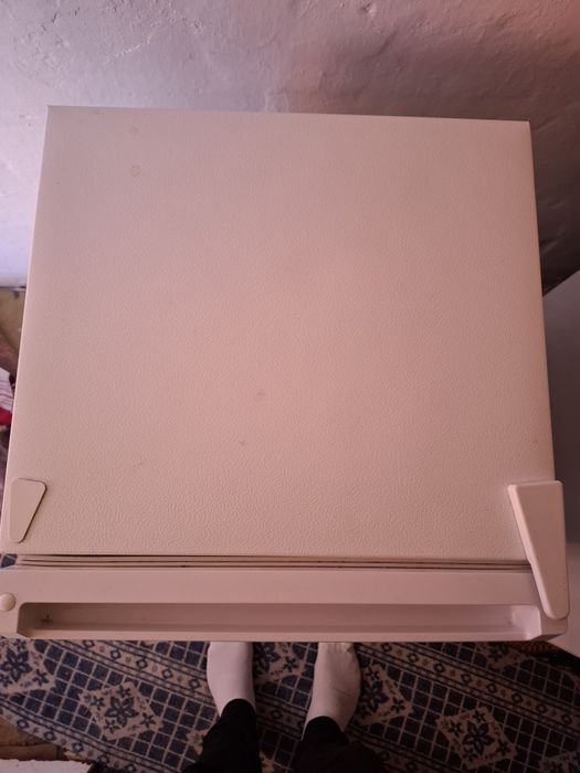 Frigider Vortex 83l L85cm