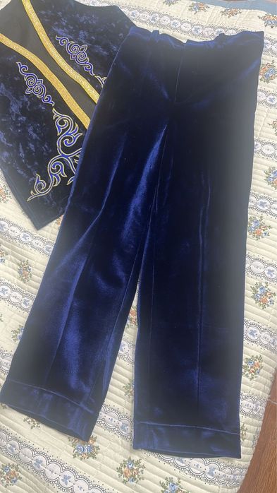 Продам национальный костюм