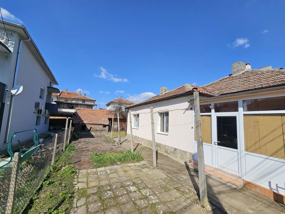 Продава се Къща в Свиленград - 70 кв.м за 911 €/кв.м - Снимка #1