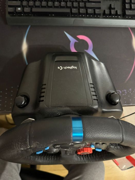 Volan logitech G29 cu schimbător impecabil