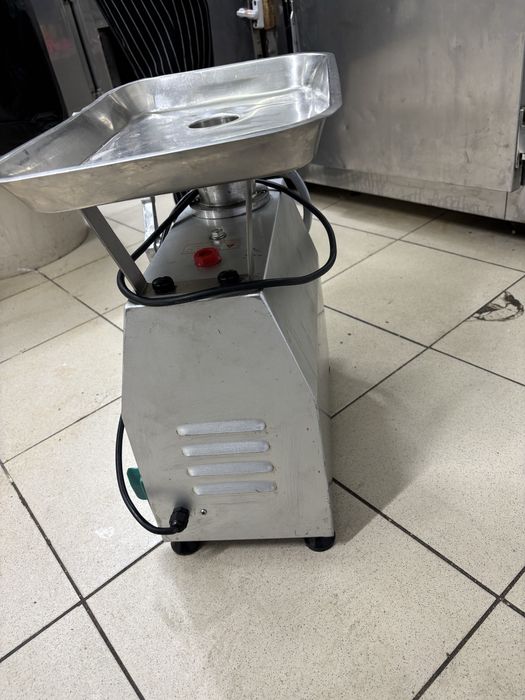 Мясорубка с реверсом промышленная