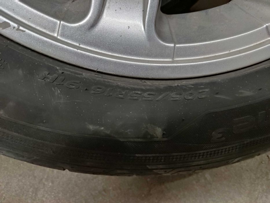 Алуминиеви джанти с летни гуми Пежо 16