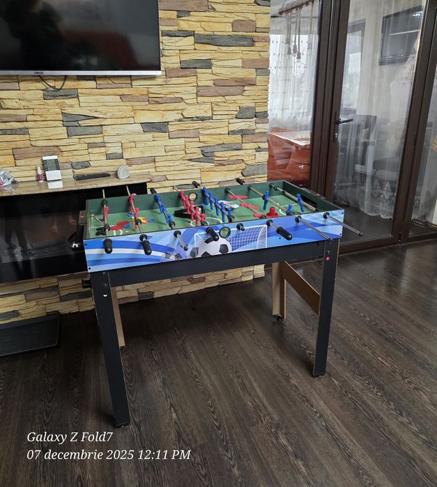 Vând joc multifuncțional fotbal/biliard/hockei/x și 0/ popice