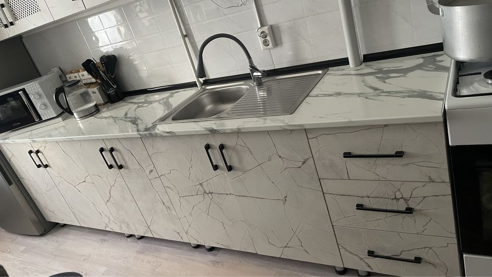 Кухонный гарнитур