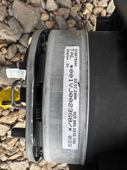 Комплект арматурно табло с волан airbag,модул airbag,и airbag пасажер за PASSAT 6 B6 2.0TDI 140HP