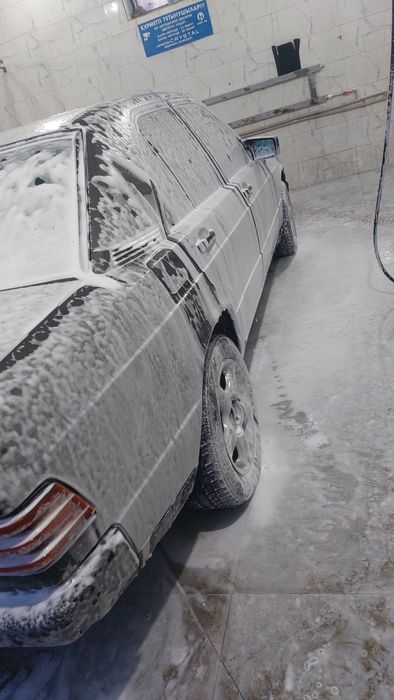 Мерседес 190 Е 700