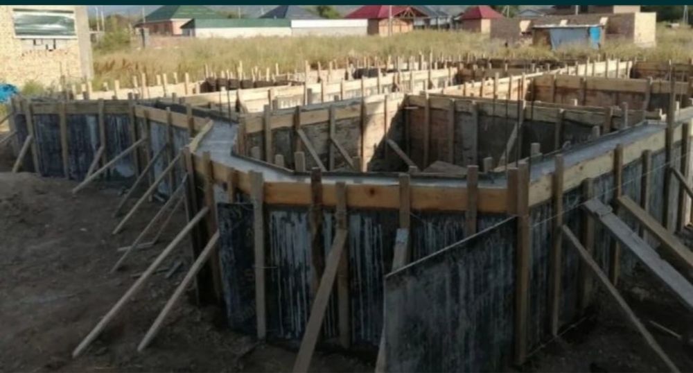 Заливка бетона.  Опалубка